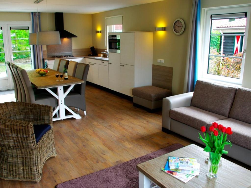 Landal Resort Haamstede เบิร์กฮามสเตเดอ ภายนอก รูปภาพ